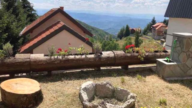 Stan, Trosoban, Prodaja, 98m2, Kraljevi čardaci, Planina, Stefana Prvovenčanog