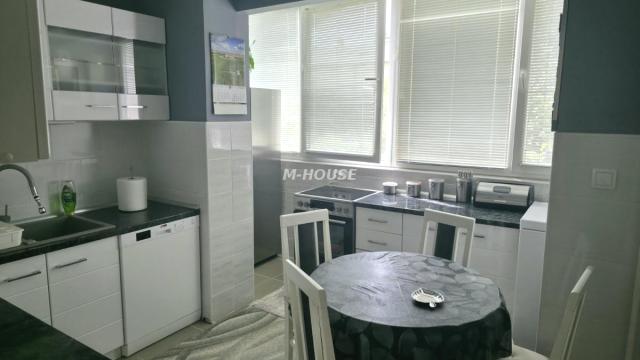 Stan, Trosoban, Prodaja, 86m2, Selenča, Gradska lokacija, Sombor