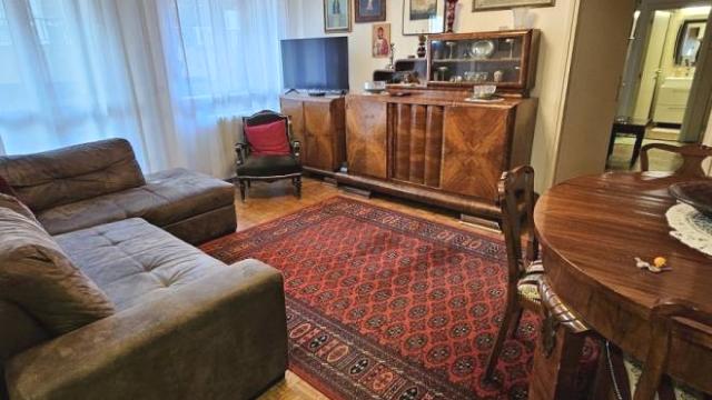 Stan, Trosoban, Prodaja, 79m2, Resavska