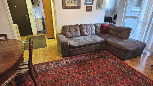 Stan, Trosoban, Prodaja, 79m2, Resavska
