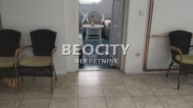 Poslovni prostor, Jednosoban, Izdavanje, 90m2, Skojevsko naselje, Rakovica, Luke Vojvodića