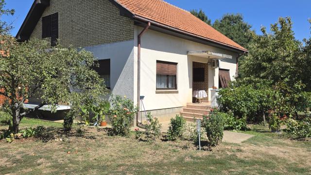 Kuća, Petosoban i veći, Prodaja, 224m2, Ratari, Okolno mesto, Šiljakovačka