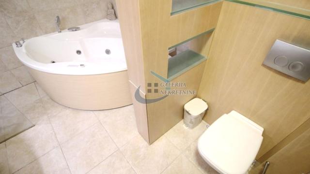Stan, Prodaja, 170m2, Dedinje, Savski venac, Omladinska