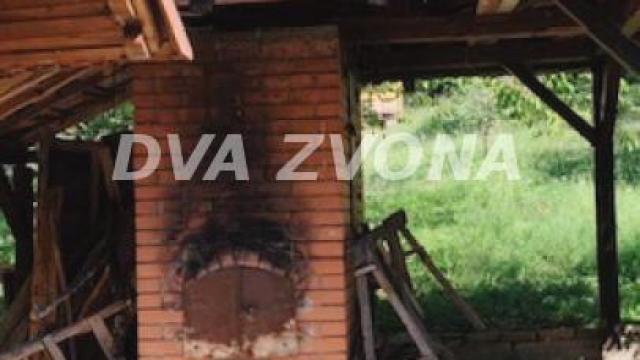 Kuća, Dvosoban, Prodaja, 66m2, Velika Remeta, Okolno mesto, Irig