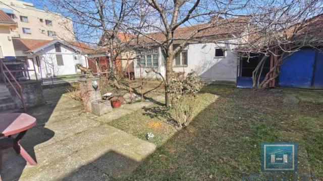Kuća, Prodaja, 266m2, Pivara, Gradska lokacija, Jagodina