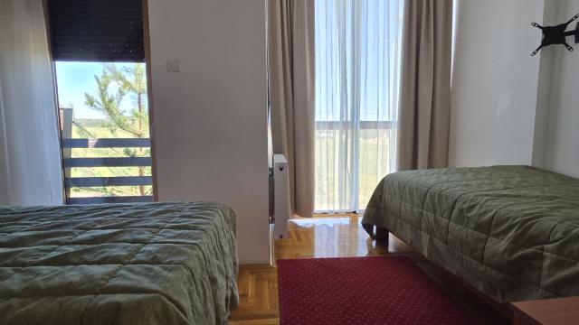 Kuća, Trosoban, Prodaja, 70m2, Jelena Anzujska