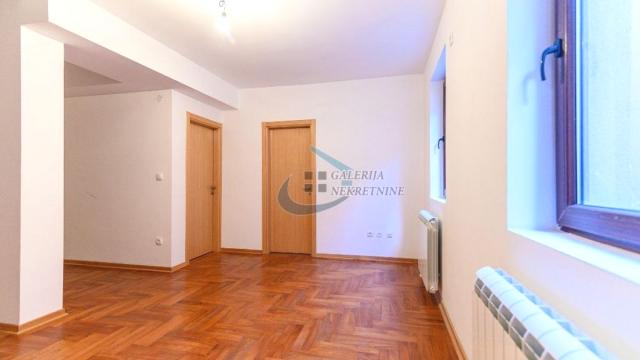 Stan, Trosoban, Prodaja, 56m2, Čubura, Vračar, Cerska