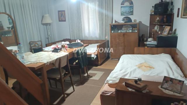 Kuća, četvorosoban, Prodaja, 80m2, Stari Slankamen, Okolno mesto, Indjija