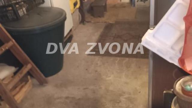 Kuća, četvorosoban, Prodaja, 80m2, Stari Slankamen, Okolno mesto, Indjija