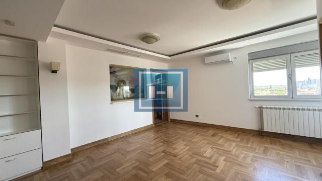 Stan, Dvosoban, Prodaja, 81m2, Vašarište, Gradska lokacija, Jagodina