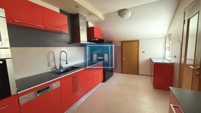 Stan, Dvosoban, Prodaja, 81m2, Vašarište, Gradska lokacija, Jagodina