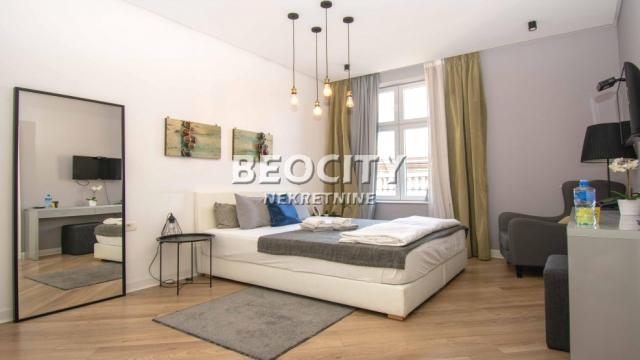 Stan, Trosoban, Prodaja, 73m2, Knez Mihailova, Stari grad, Čika Ljubina