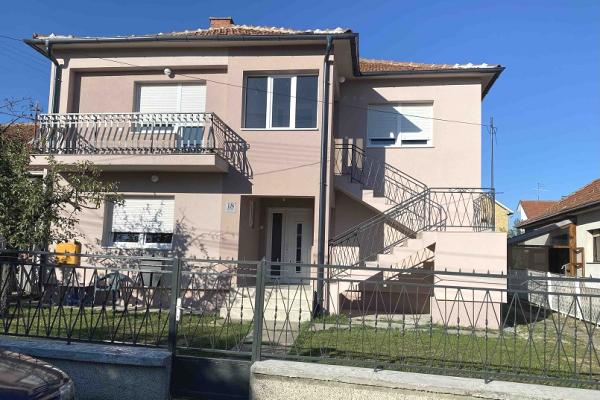 prodaja, kuca,
arandjelovac, 941825, petosoban-i-veci-svetozara-markovica