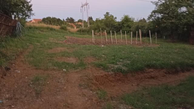 Kuća, Trosoban, Prodaja, 50m2, Lipovički put 54