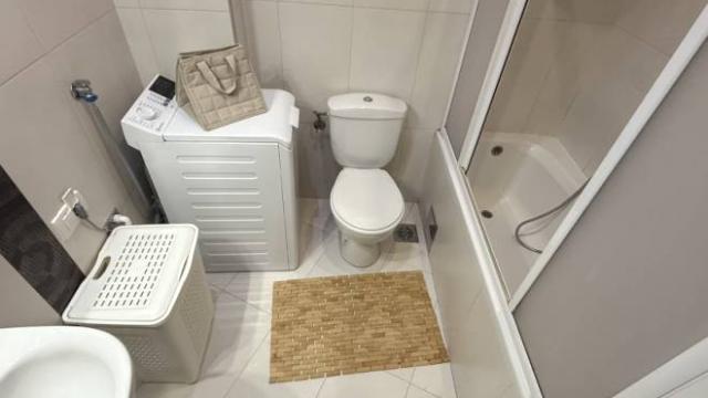 Stan, Dvosoban, Izdavanje, 39m2, Mome Kapora