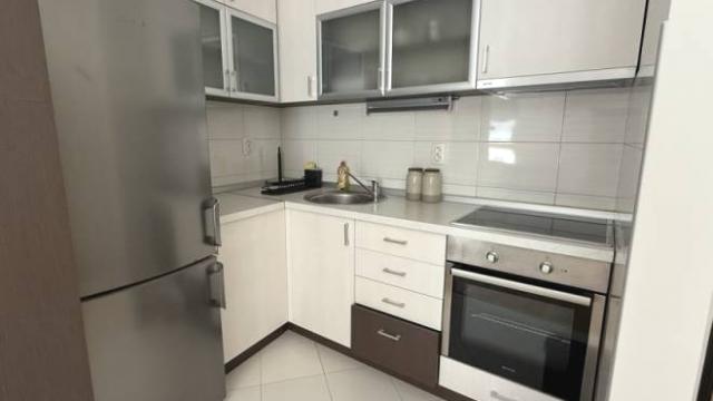 Stan, Dvosoban, Izdavanje, 39m2, Mome Kapora