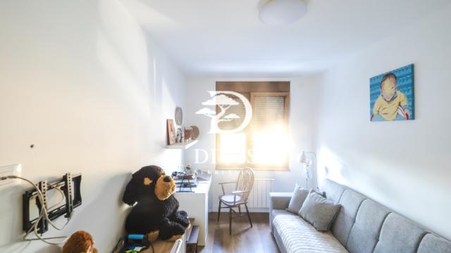 Stan, četvorosoban, Prodaja, 90m2, Marije Bursać