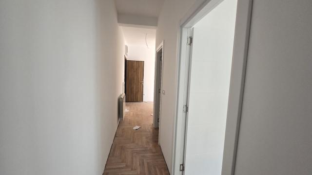 Stan, Troiposoban, Prodaja, 80m2, Metohijska