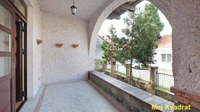 Stan, četvorosoban, Izdavanje, 77m2, Dušanovac, Voždovac, Krivolačka
