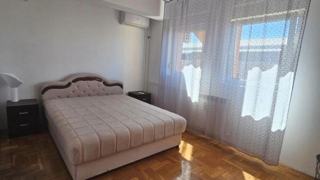 Stan, Dvosoban, Izdavanje, 95m2, Crveni krst, Vračar, Ulcinjska