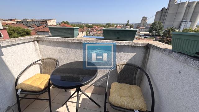 Stan, Garsonjera, Izdavanje, 31m2, Centar, Gradska lokacija, Jagodina