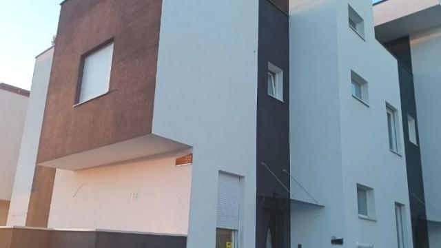 Kuća, Petosoban i veći, Prodaja, 150m2, Vidovdansko naselje, Novi Sad, Vidovdansko naselje