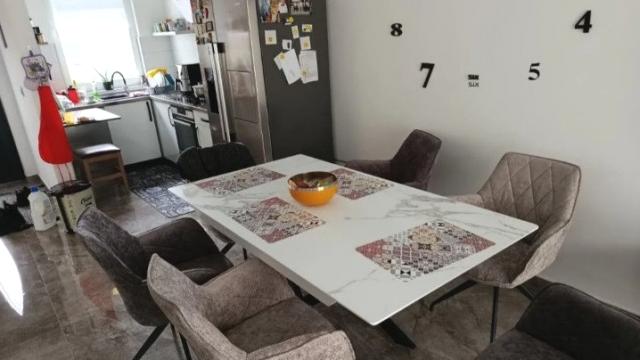 Kuća, Petosoban i veći, Prodaja, 150m2, Vidovdansko naselje, Novi Sad, Vidovdansko naselje