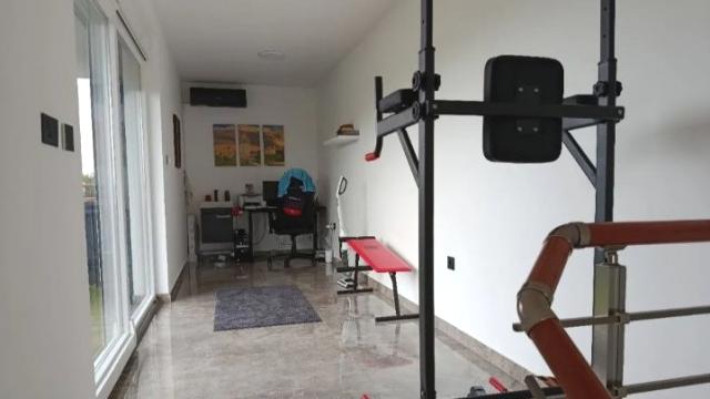 Kuća, Petosoban i veći, Prodaja, 150m2, Vidovdansko naselje, Novi Sad, Vidovdansko naselje