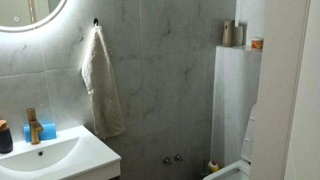 Kuća, Petosoban i veći, Prodaja, 150m2, Vidovdansko naselje, Novi Sad, Vidovdansko naselje
