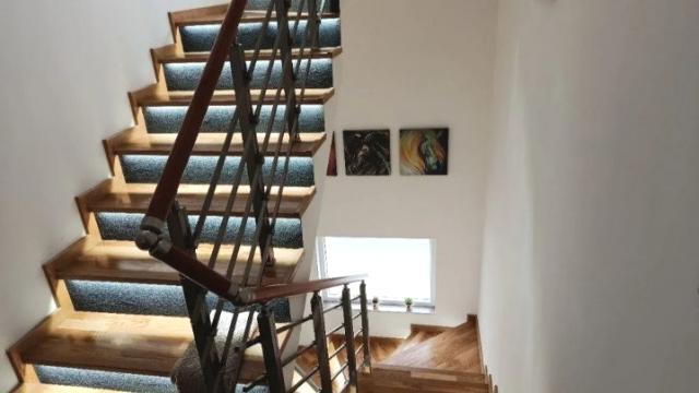 Kuća, Petosoban i veći, Prodaja, 150m2, Vidovdansko naselje, Novi Sad, Vidovdansko naselje