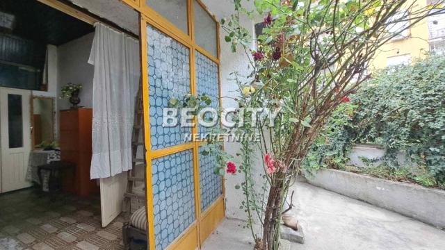 Kuća, Dvosoban, Prodaja, 73m2, Južni bulevar, Vračar, Generala Horvatovića