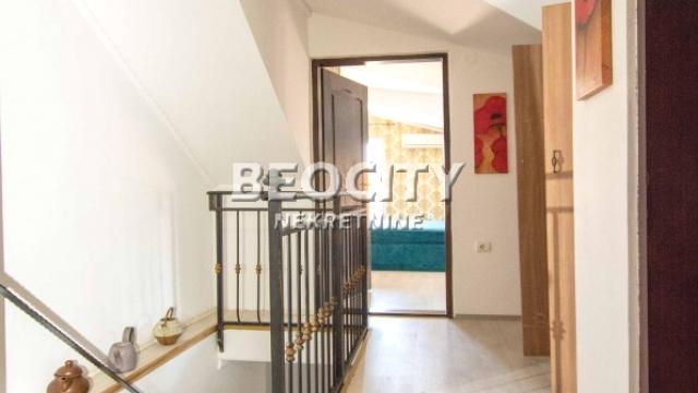 Kuća, Prodaja, 230m2, Jajinci, Voždovac, Milutina Miljkovića