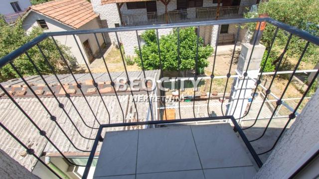 Kuća, Prodaja, 230m2, Jajinci, Voždovac, Milutina Miljkovića