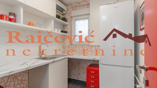 Stan, Dvoiposoban, Prodaja, 64m2, Blok 38, Novi Beograd, Narodnih heroja
