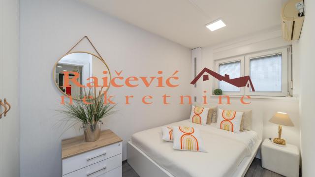 Stan, Dvoiposoban, Prodaja, 64m2, Blok 38, Novi Beograd, Narodnih heroja