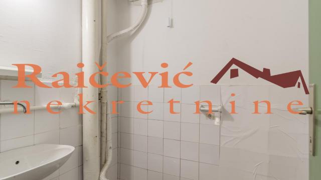 Stan, Trosoban, Izdavanje, 84m2, Vidikovac, Rakovica, Vidikovacki venac