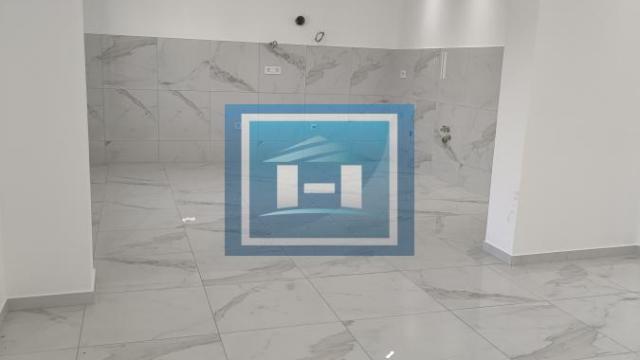 Kuća, četvorosoban, Prodaja, 350m2, Centar, Gradska lokacija, Ćuprija