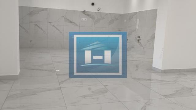 Kuća, četvorosoban, Prodaja, 350m2, Centar, Gradska lokacija, Ćuprija