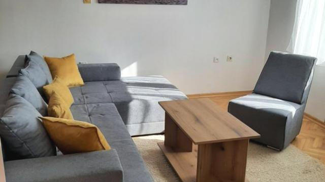 Stan, Trosoban, Izdavanje, 82m2, Bulevar Oslobodjenja, Novi Sad, Novi Sad