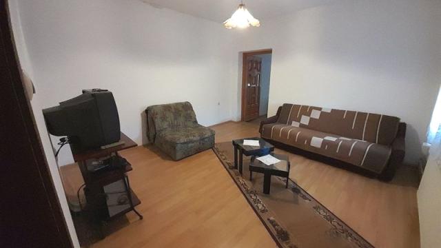 Kuća, četvorosoban, Prodaja, 266m2, Čelarevo, Okolno mesto, Janka Cmelika 101