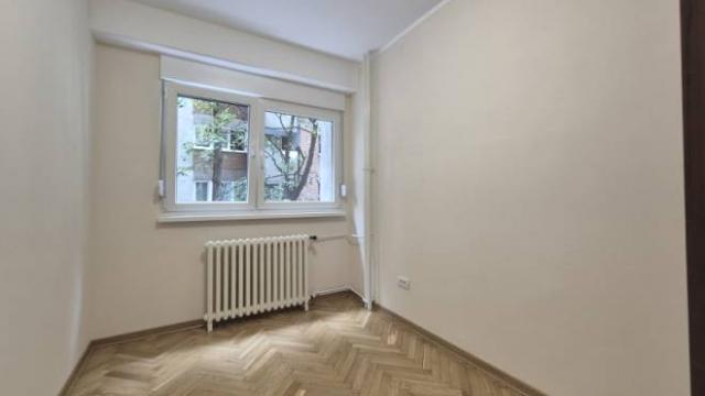 Stan, Troiposoban, Izdavanje, 83m2, Vladetina