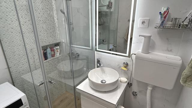 Stan, Troiposoban, Prodaja, 78m2, Kamčatska