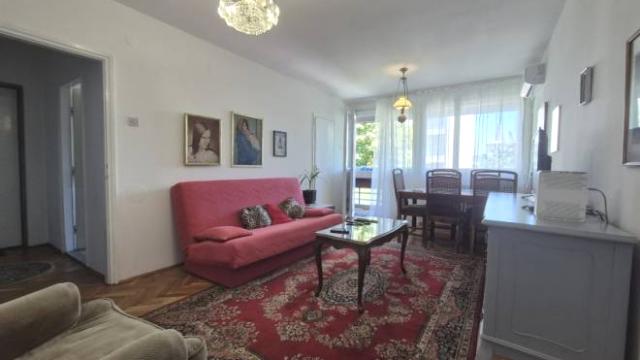 Stan, Dvosoban, Izdavanje, 50m2, Zrmanjska