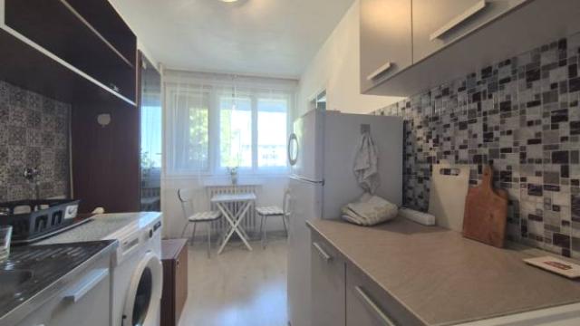 Stan, Dvosoban, Izdavanje, 50m2, Zrmanjska