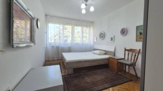 Stan, Dvosoban, Izdavanje, 50m2, Zrmanjska