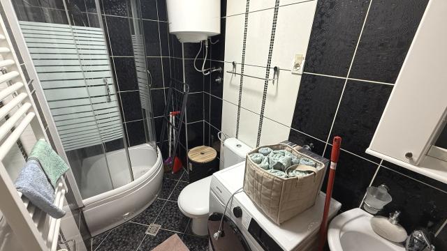 Stan, Dvosoban, Izdavanje, 38m2, Kapetan Mišina