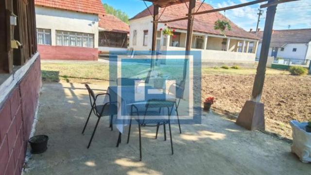 Kuća, Prodaja, 177m2, Donji Katun, Okolno mesto, Varvarin