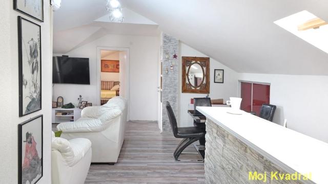 Stan, Trosoban, Prodaja, 75m2, Albanske spomenice