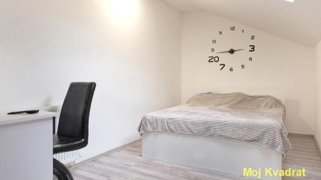 Stan, Trosoban, Prodaja, 75m2, Albanske spomenice