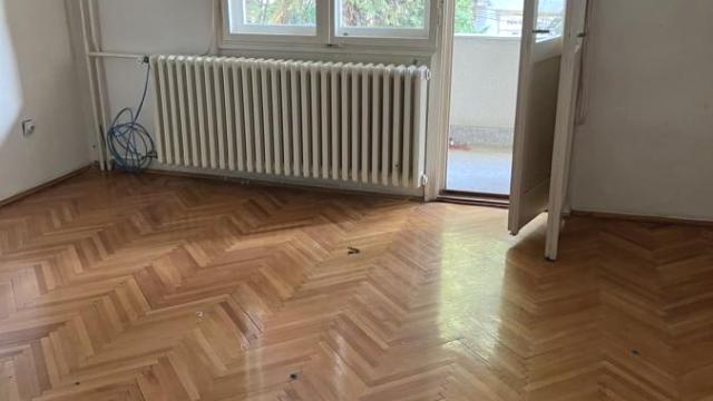 Kuća, Izdavanje, 350m2, Banovo brdo, Čukarica, Žarkovačka